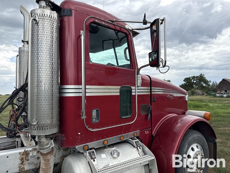 2007-peterbilt-357-image-10