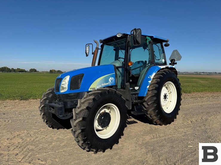 2010-new-holland-t5060-image-1
