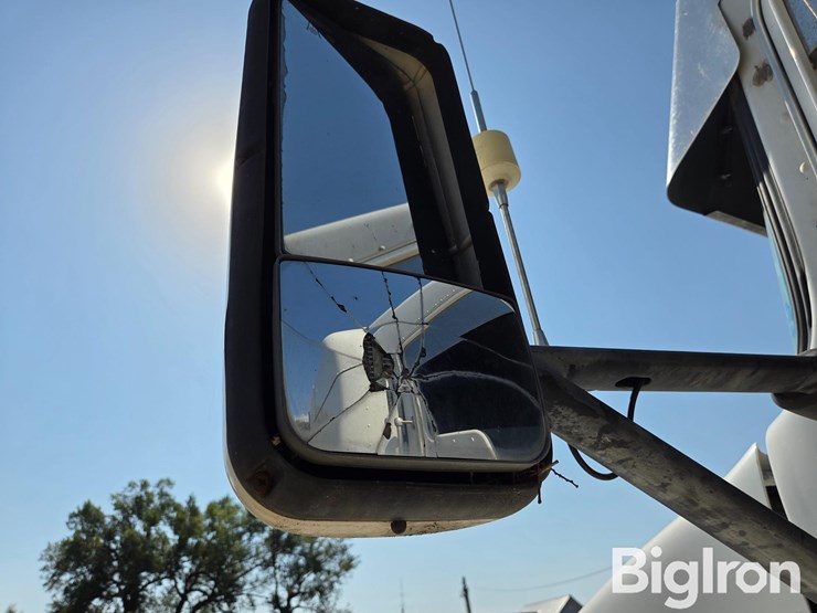 2006-kenworth-t600-image-17