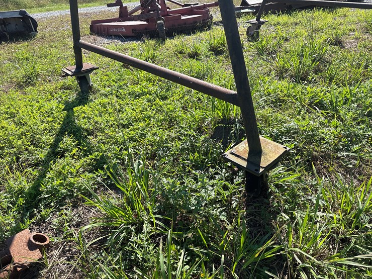 #128-•-aframe-on-casters-image-6