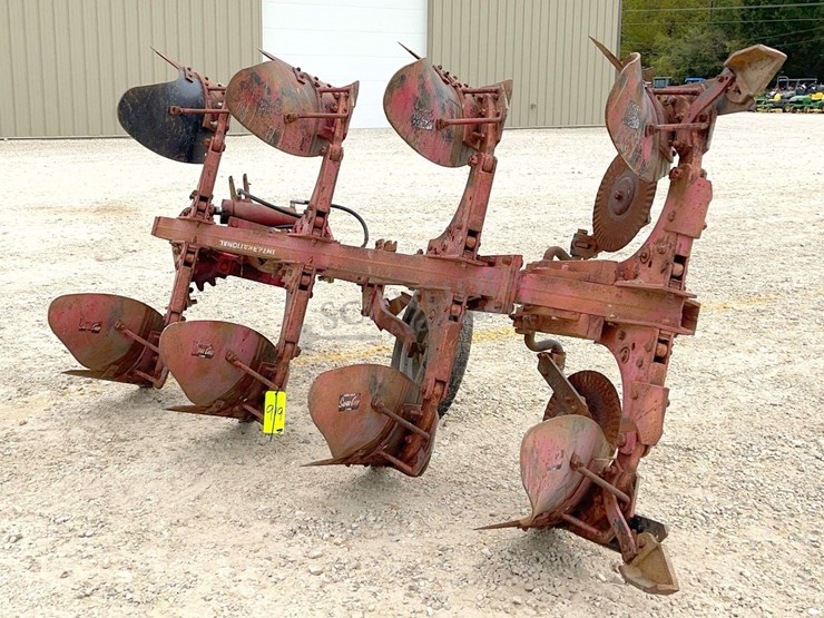 international-642-image-5