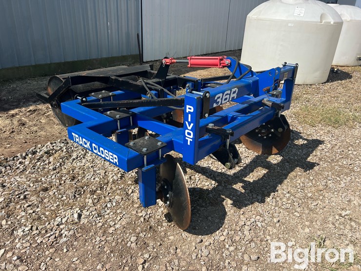 industrias-america-36r-track-closer-image-3