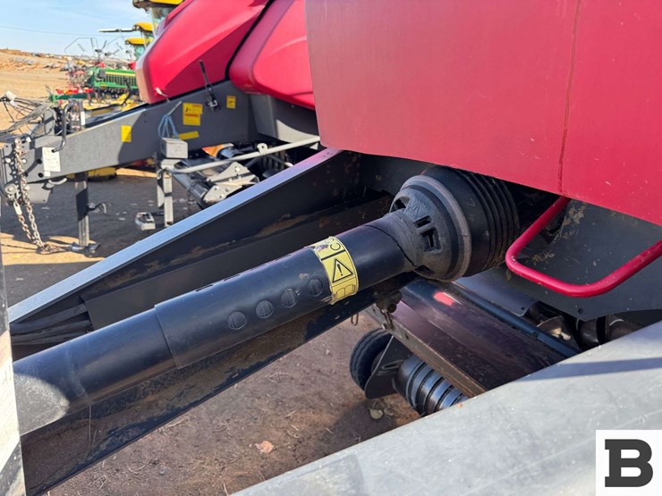 2012-massey-ferguson-2190-image-11