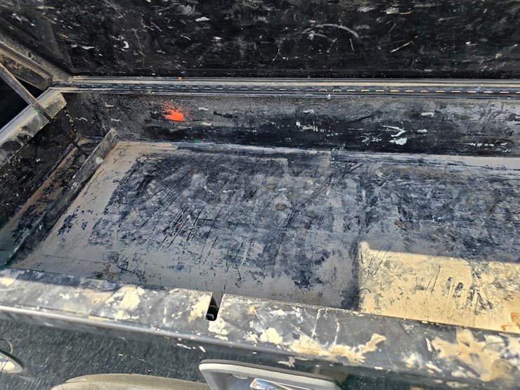 2017-gmc-sierra-3500-image-70