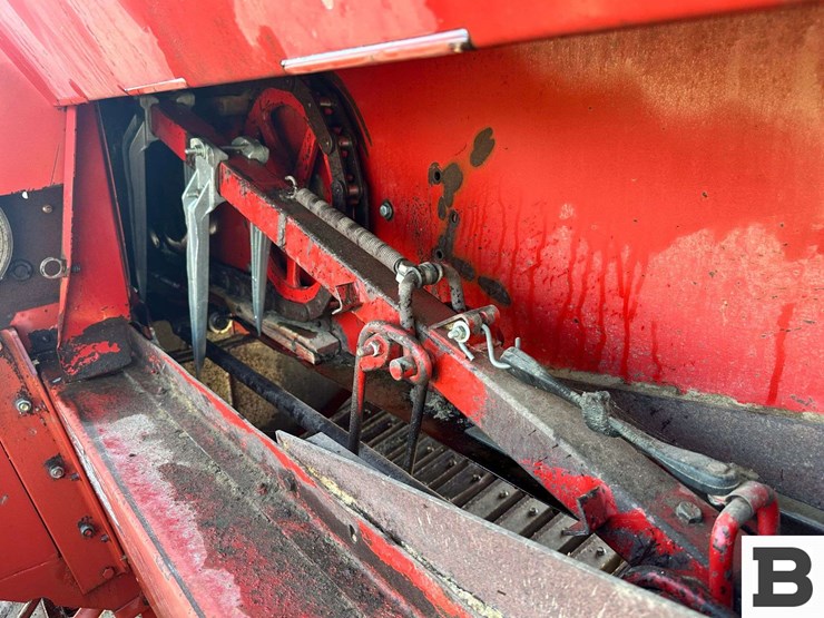 new-holland-515-image-35