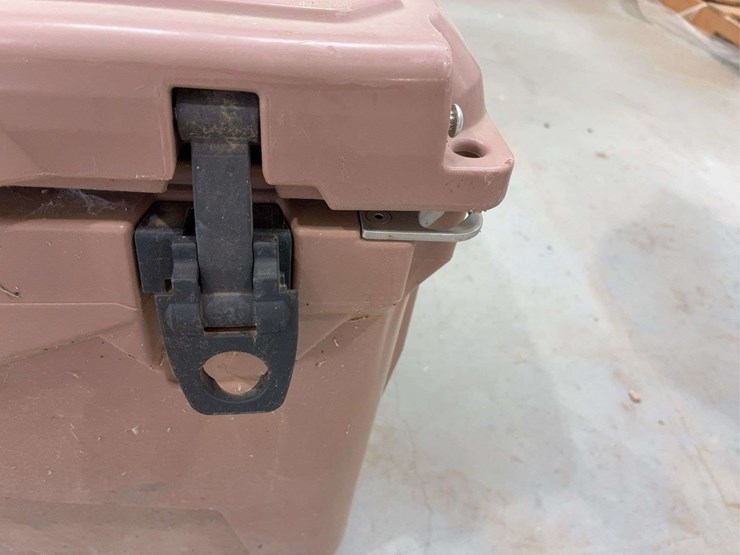 insulated-cooler-image-3