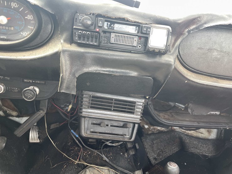 #1374-•-1976-chevrolet-luv-4x4-(has-wi-title)-(of)-image-161