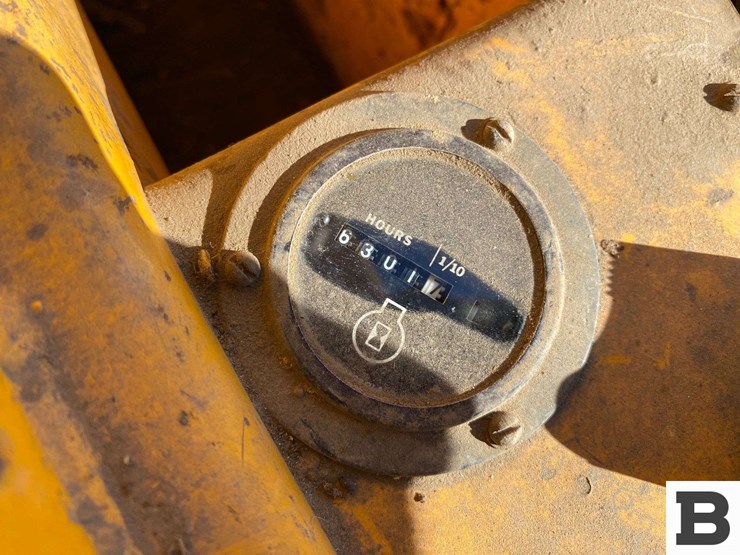 john-deere-555-image-42