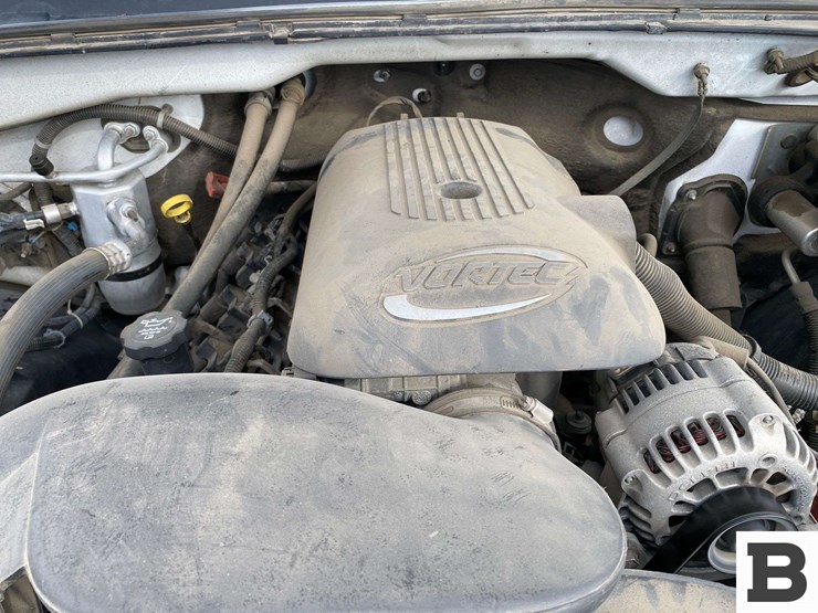 2004-chevrolet-silverado-3500-image-29