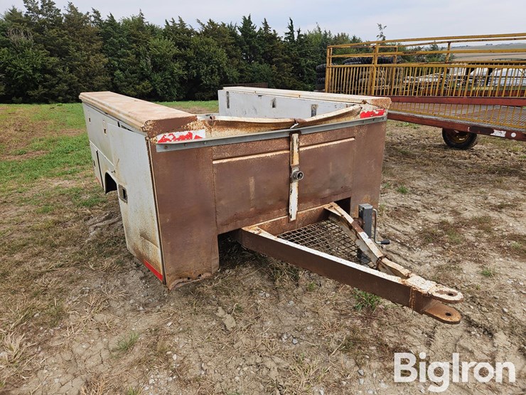 s/a-service-trailer-image-12