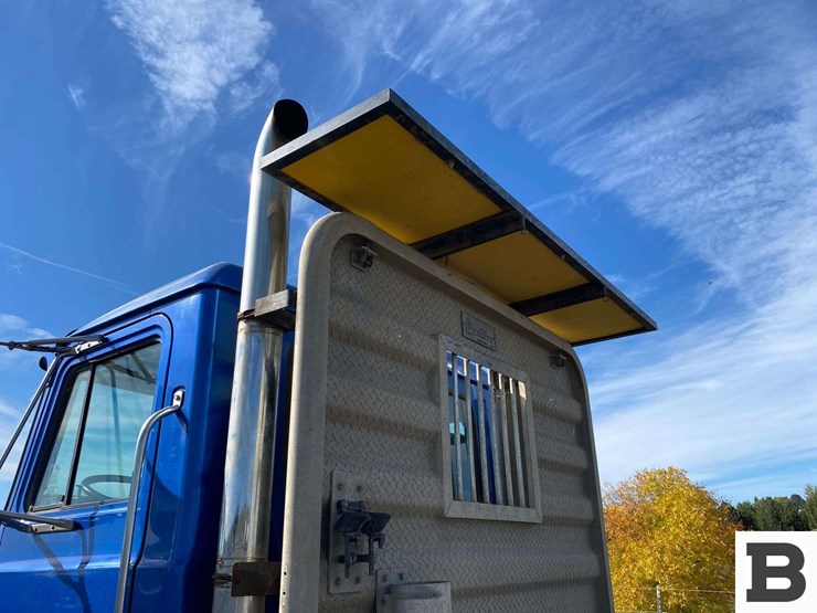 1995-mack-ch613-image-13