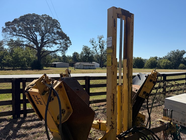 #53-•-#1008-•-vermeer-34”-tree-spade-image-9