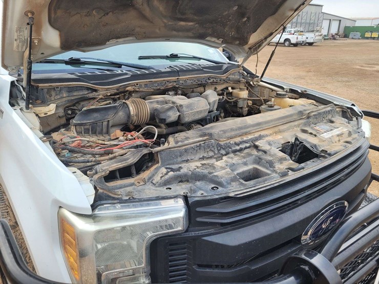 2017-ford-f350-image-13