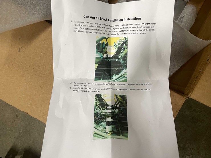 #8618-•-can-am-seat-(f)-image-13