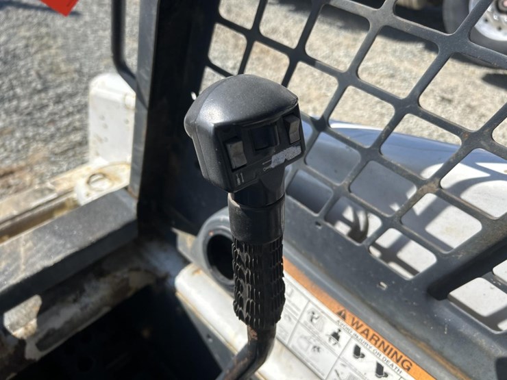 bobcat-t200-image-37