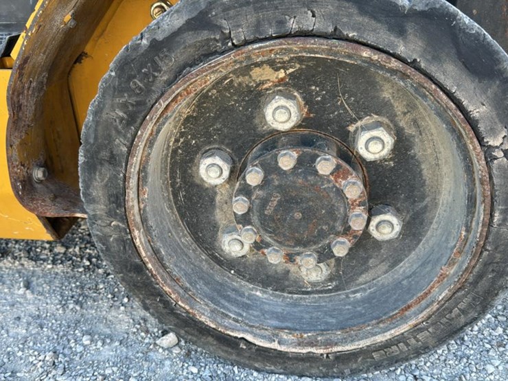 caterpillar-2c6000-image-17