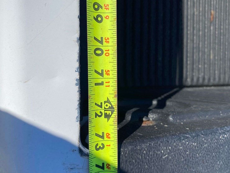 2009-chevrolet-colorado-image-16