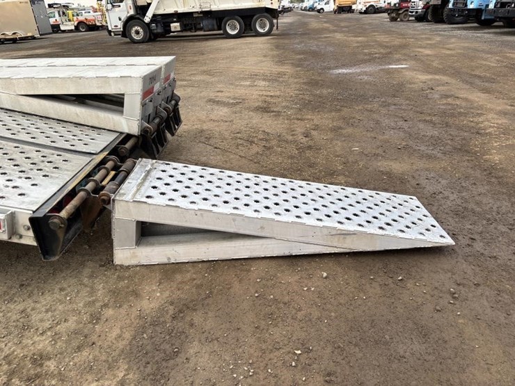 2022-doonan-drop-deck-image-16