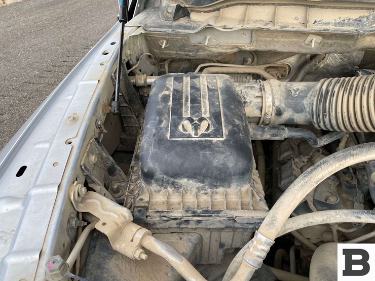 2018-ram-1500-pickup-image-32