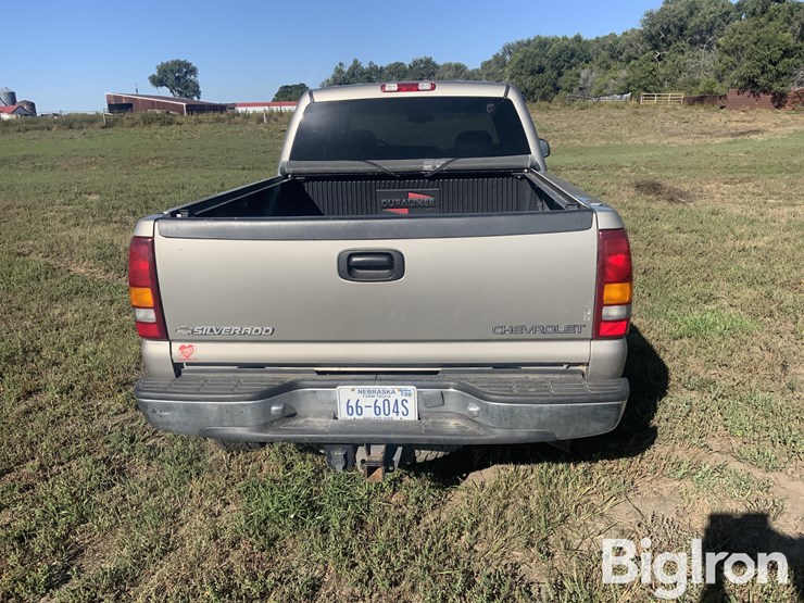 2002-chevrolet-silverado-2500-image-6