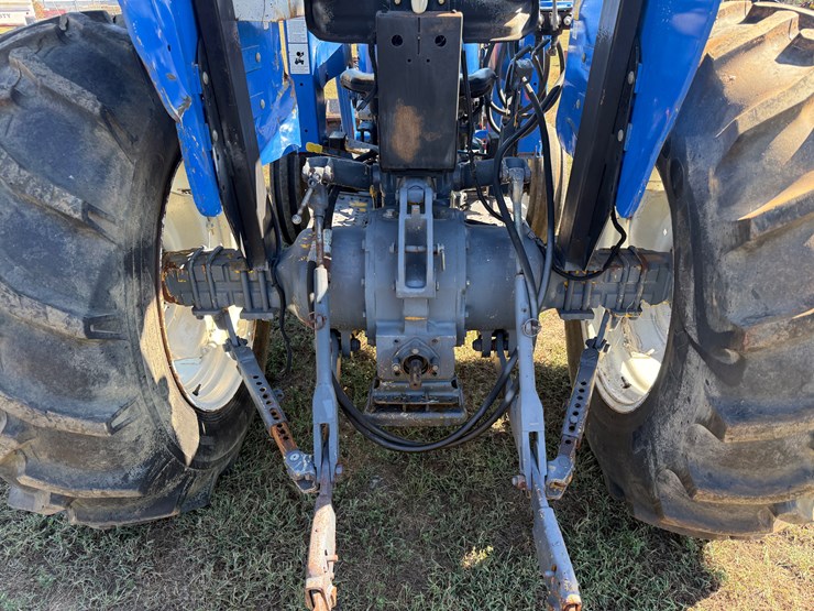 new-holland-4630-image-5