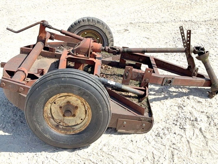 bush-hog-305-image-3