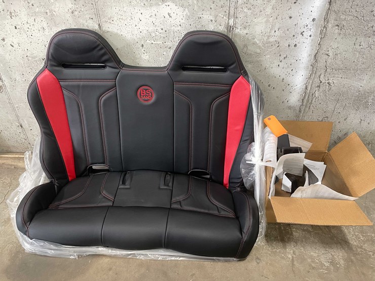 #8619-•-can-am-seat-(f)-image-1