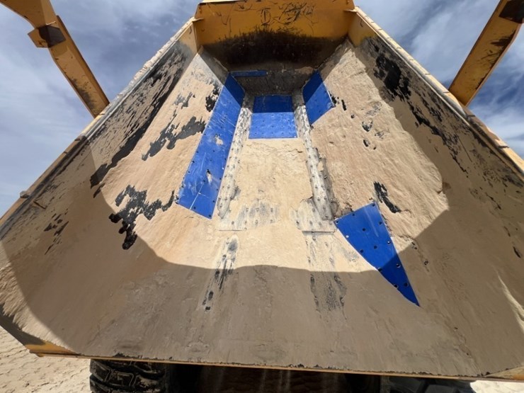 2021-volvo-a60h-image-44