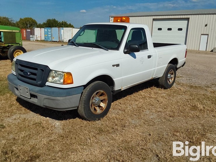 2004-ford-ranger-image-1