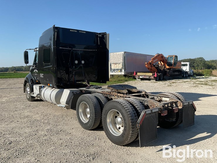 2015-international-prostar-image-7