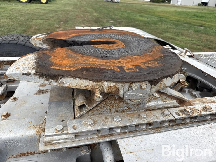 2007-peterbilt-357-image-18