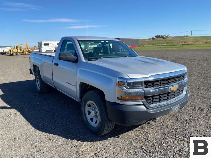 2017-chevrolet-silverado-1500-image-7