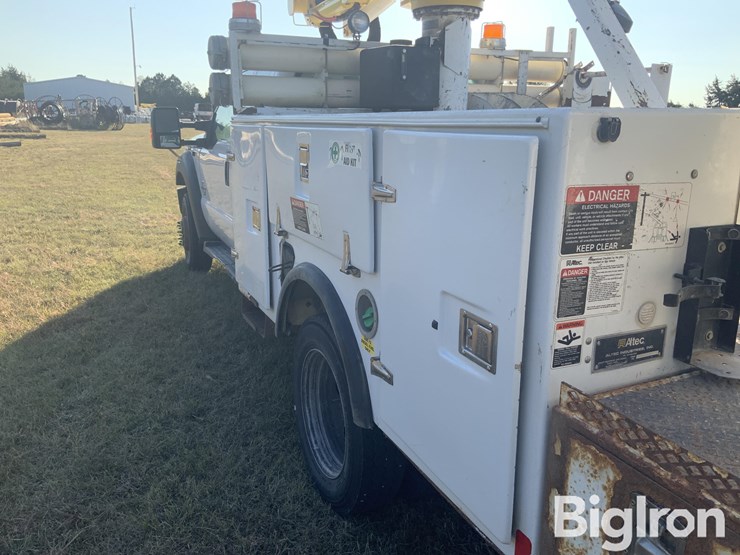 2015-ford-f550-image-18