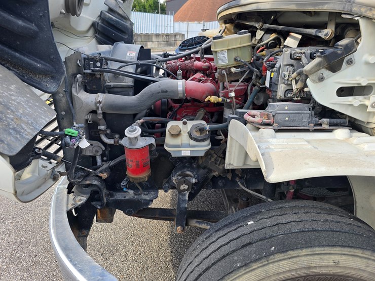 #22329-•-2014-freightliner-m2-106-box-truck-image-50