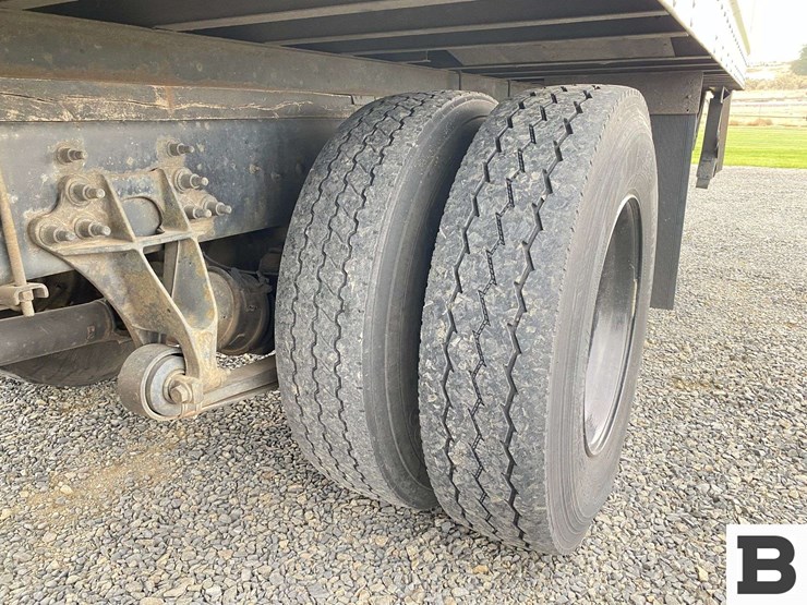 2012-international-durastar-4300-image-16