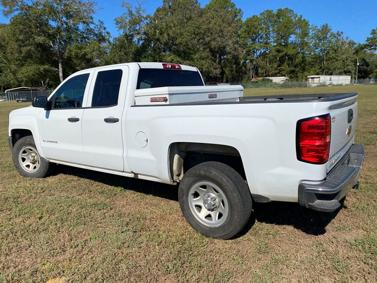 2018-chevrolet-silverado-image-3