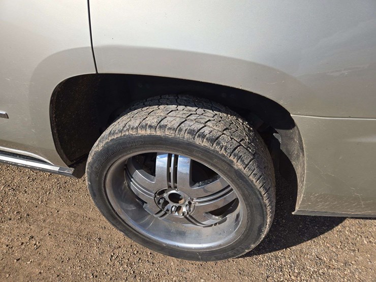 2015-gmc-yukon-denali-image-5