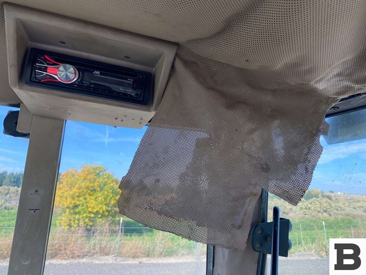 1995-john-deere-6300-image-50