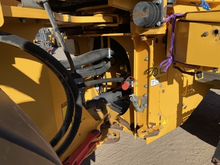 2020-volvo-l70h-image-18