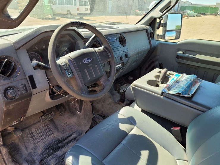 2011-ford-f350-image-11