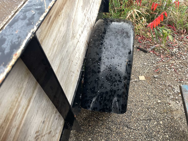 #1384-•-trailer-(no-title)-(of)-image-34