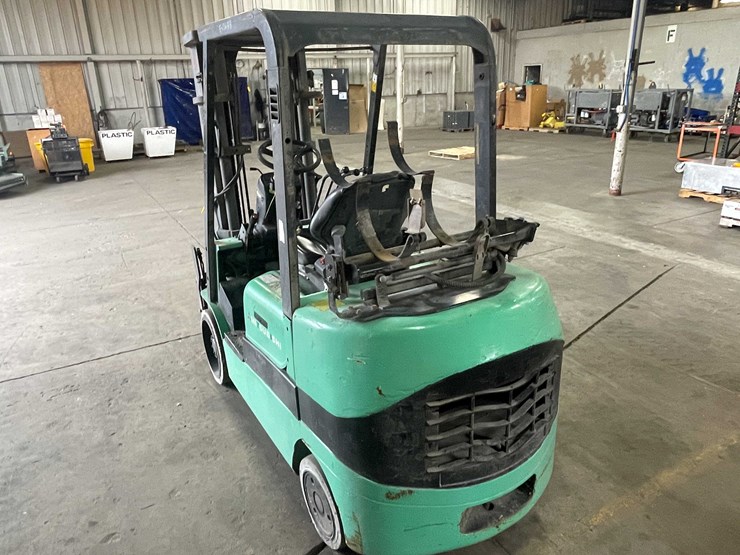 mitsubishi-fgc30k-image-10