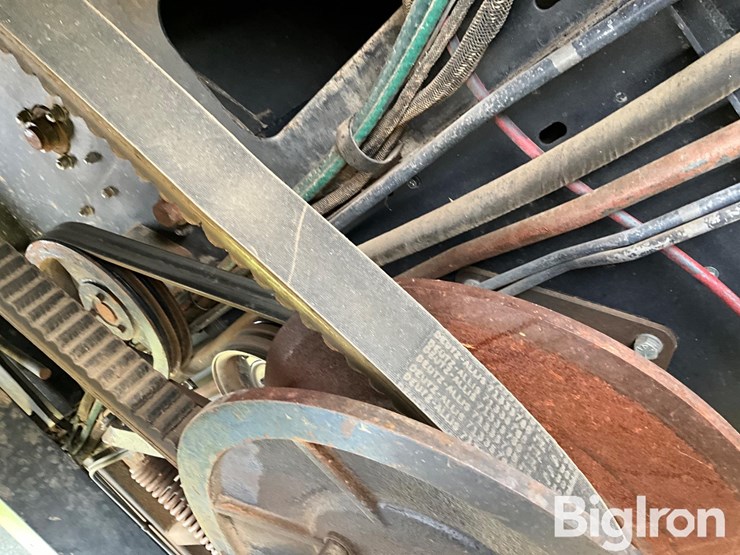 1988-gleaner-r50-image-11