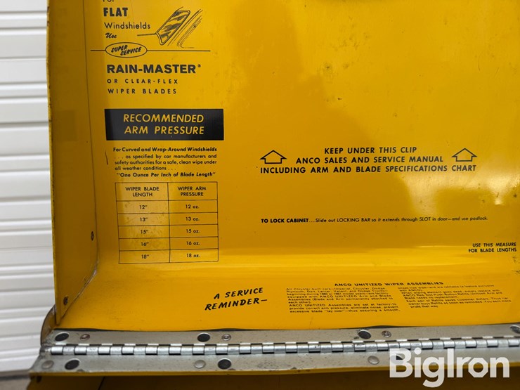antique-anco-windshield-wiper-display-image-18