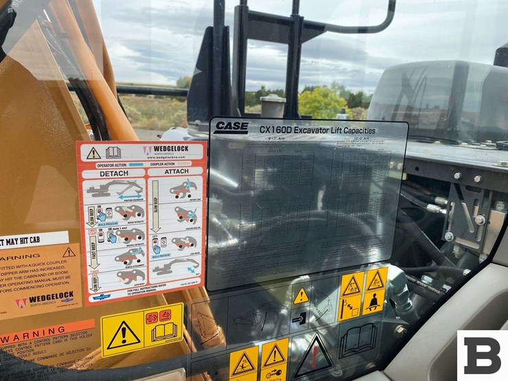 2016-case-cx160d-image-79