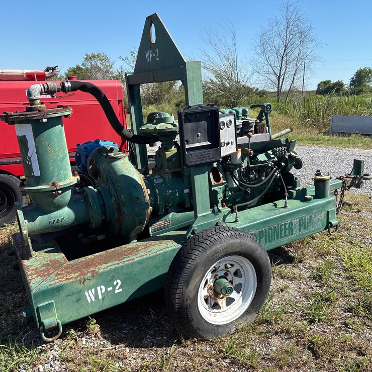 #116 • TRAILER MOUNTED WATER PUMP WITH DIESEL POWERED ENGINE
