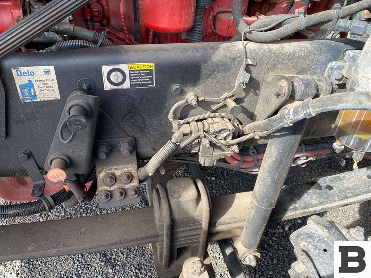 2013-kenworth-t800-image-48