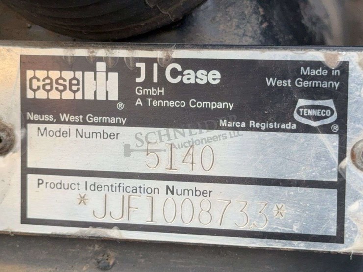 case-ih-5140-image-61
