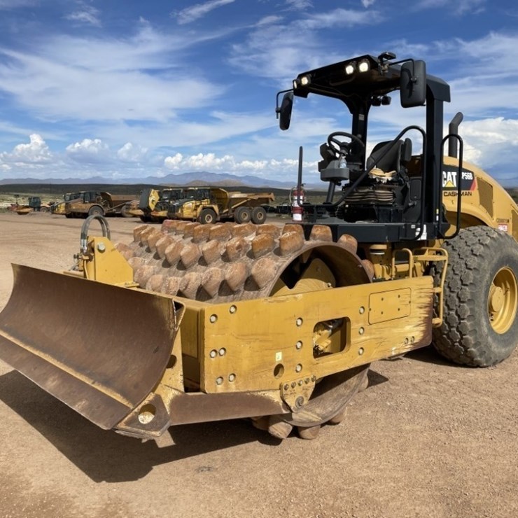 2018 CATERPILLAR CP56B