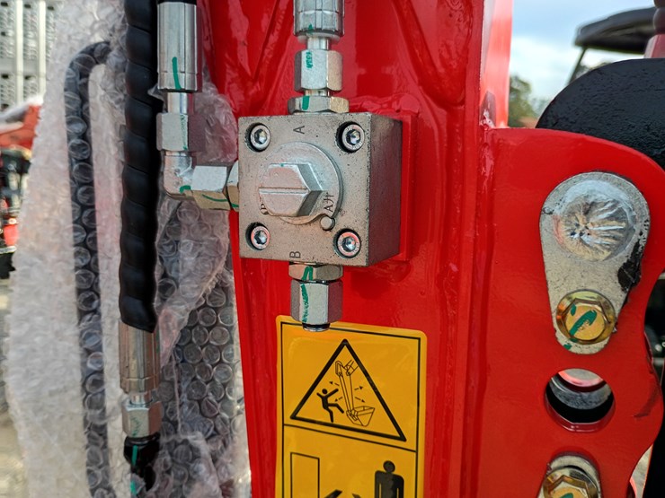 #l57-004-•-2025-tpm-16-mini-excavator-(gasoline)-image-19